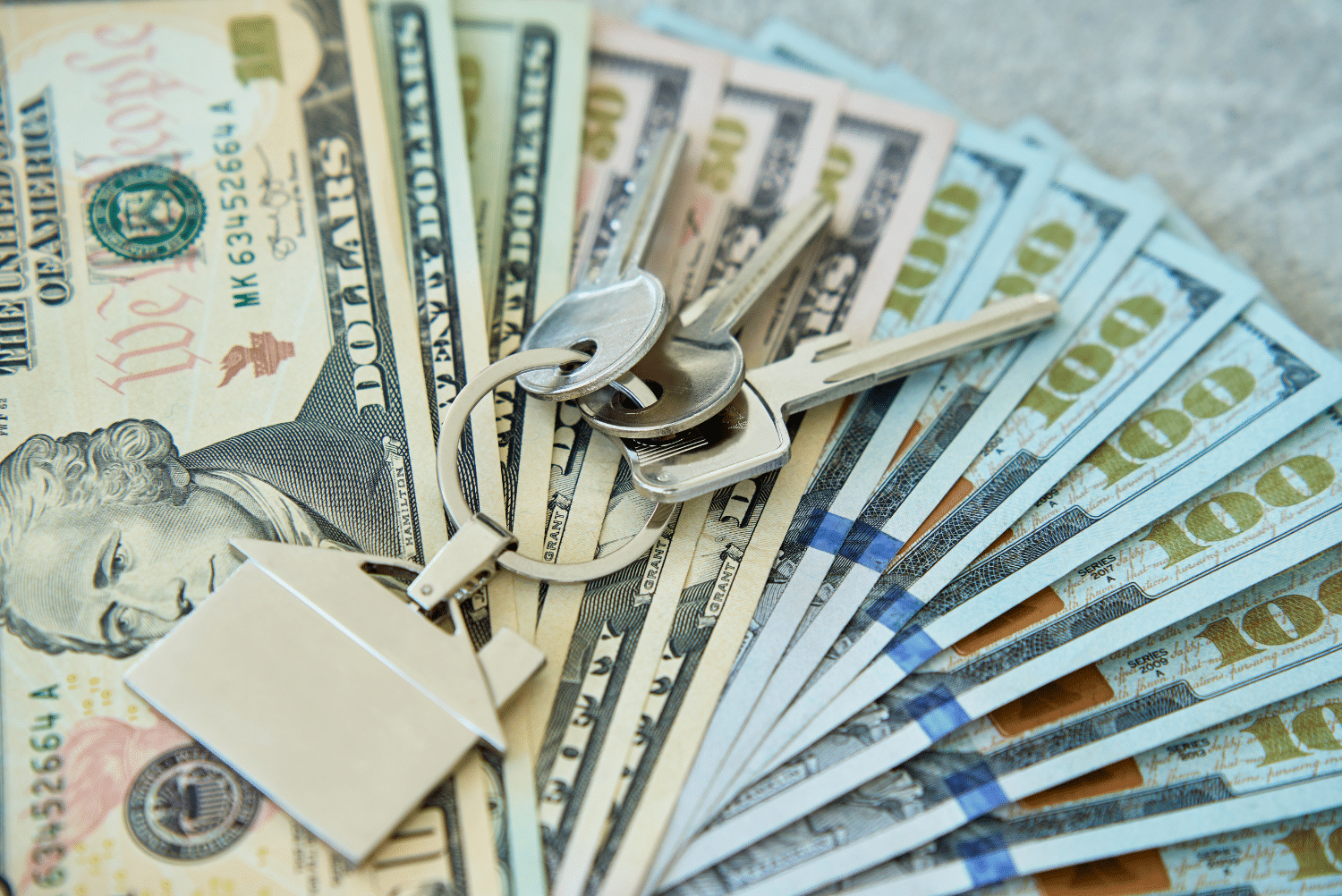 Local Cash Home Buyer vs. National Company in Siouxland